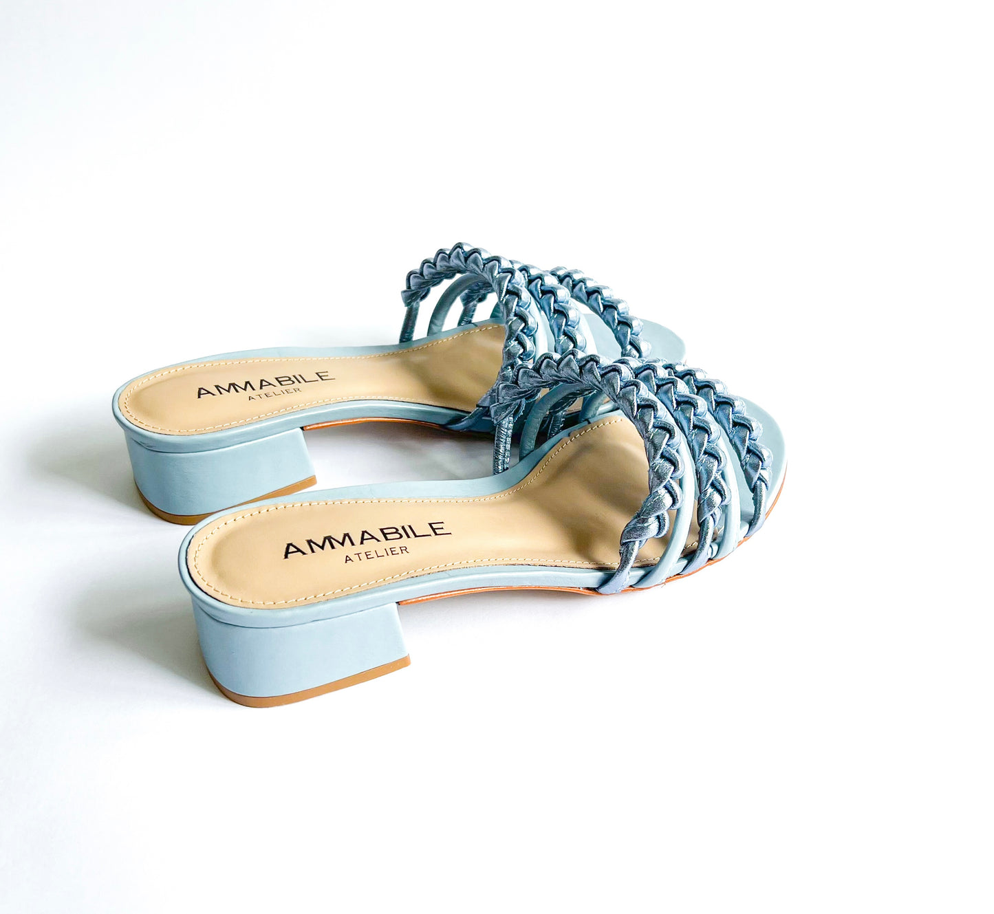 Cara Flat